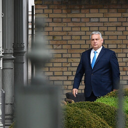 Uus peaministri ametiaja piirang takistab Viktor Orbáni naasmist võimule