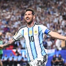 Maagilise Messi esimene kübaratrikk tõstis ta Klosega ühele pulgale