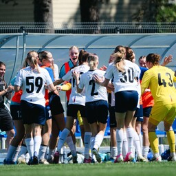 Kolm naiskonda jätkavad Meistriliiga tipus võrdsete punktidega