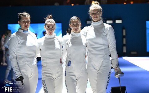 Eesti epeenaiskond Antony EM-il (vasakult): Julia Beljajeva, Veronika Zuikova, Irina Embrich ja Katrina Lehis