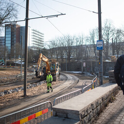 Lubja tänava ristmikul Tallinnas taastub tavapärane auto- ja trammiliiklus