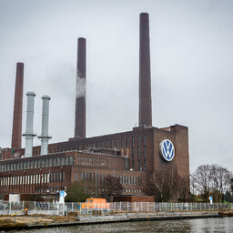 Allikad: Volkswagen plaanib kuni 100 000 töökoha koondamist