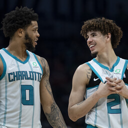 Hornets saatis lisaks Ballile teise tiimi ka Bridgesi