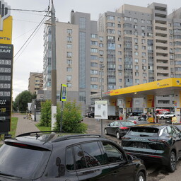 Venemaa hakkab Ukraina rünnakute tõttu bensiini importima