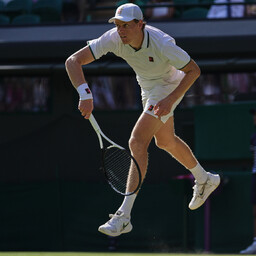Maailma esireket Sinner jätkab Wimbledonis kindlal kursil