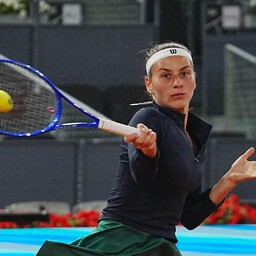 Kostjuk jõudis esimest korda Wimbledoni veerandfinaali