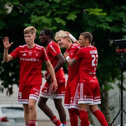 TÄNA OTSE | Tabelinaabrite duellis kohtuvad Kuressaare ja Harju Laagri