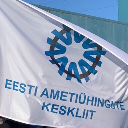 Neli aastat streikinud andmekogu nörritab ametiliite
