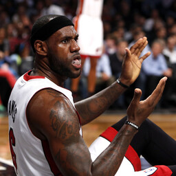 Miami Heat kustutas LeBroni tutvustava pressikonverentsi lingi