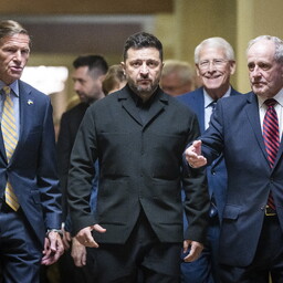 Politico: Zelenski sai Washingtonis mitu olulist võitu