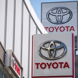 Toyota peatas teisipäevase maavärina tõttu töö kolmes Jaapani tehases