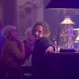 Galerii: Tallinnas käivad Katrin Ruusi mängufilmi "Öised rännakud" võtted