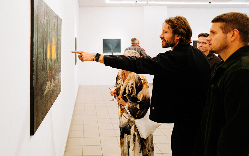 В галерее Artrovert открылась персональная выставка Райна Саарика &laquo;Этот шум должен прекратиться&raquo;.