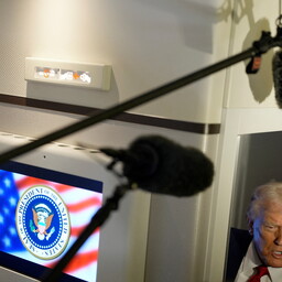 Trumpi sõnul sattus ta salajase lennukivahetuse tõttu isegi suuremasse ohtu