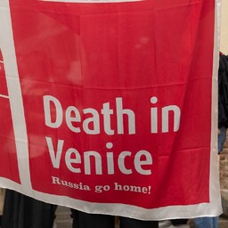 Ülevaade. Vene(etsia) biennaal