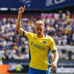 Shein mängis Portsmouthi mängus esimese poolaja