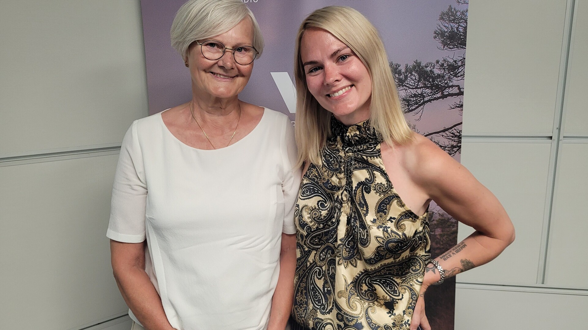 Käbi ei kuku... Liina Raud ja Juta Vahter | Vikerraadio | ERR