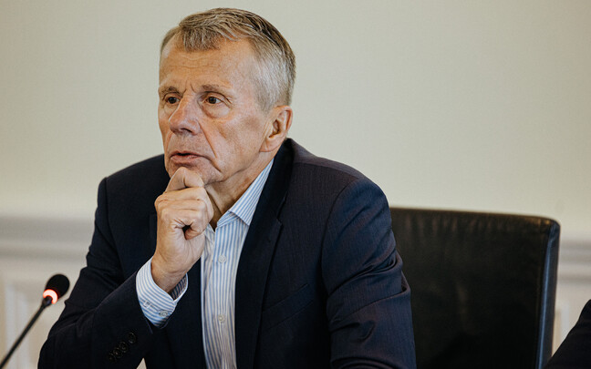 J&uuml;rgen Ligi.