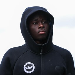Man United hankis Brightonist poolkaitsja