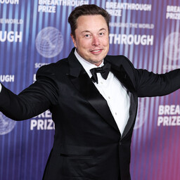 Elon Musk pälvis Ukraina Vabaduse ordeni