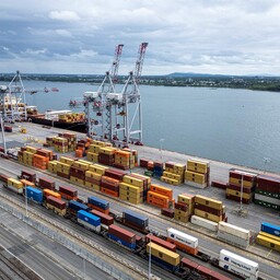 Venemaa must turg toidab Kanadas lokkavat autovarguste lainet