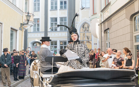 Hobusepea galeriis avati Andre Joosep Armingu esimene isikunäitus