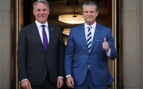 Austraalia asepeaminister ja kaitseminister Richard Marles (vasakul) koos USA s&otilde;jaministri  Pete Hegsethiga.