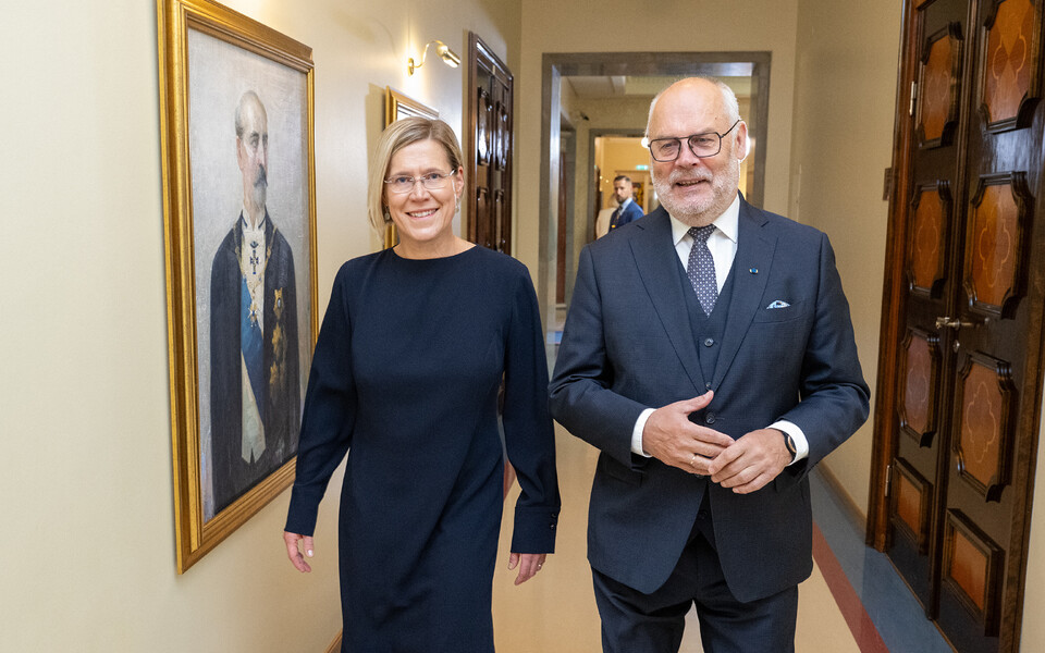 &Uuml;lle Madise kohtus president Alar Karisega