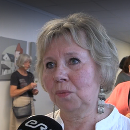 Kuressaare haiglas avati Anne Olopi näitus