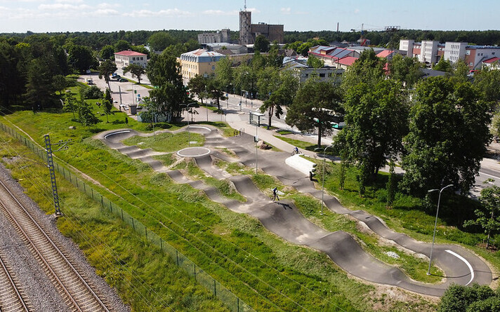 Построенный в рамках народного бюджета памп-трек в Нымме.