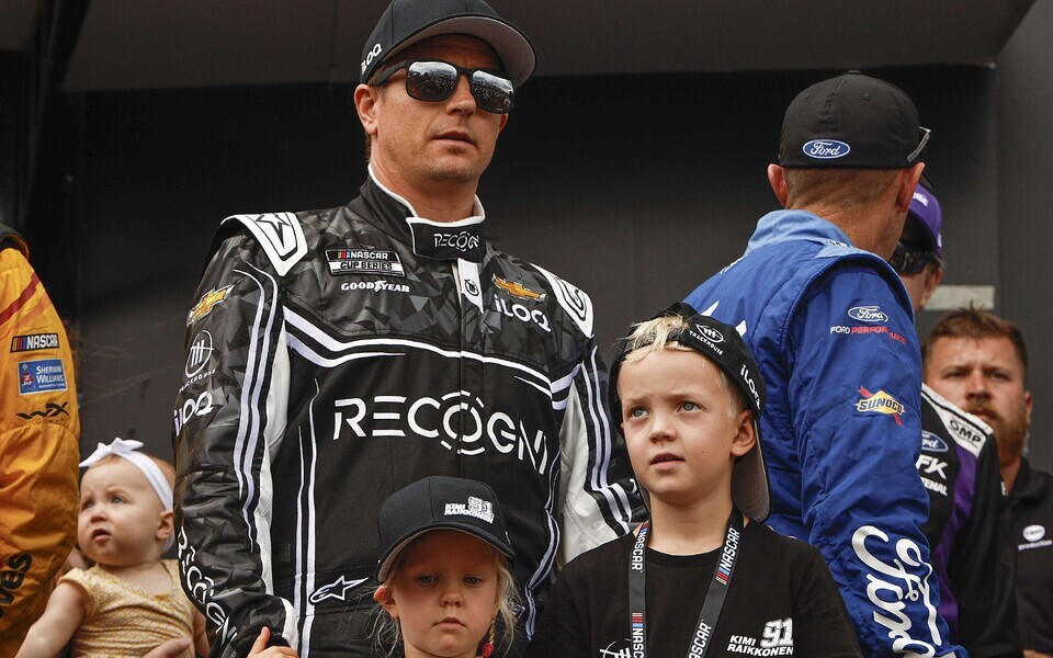 Kimi Räikkönen ning tema lapsed Rianna Angelia Milana ja Robin.