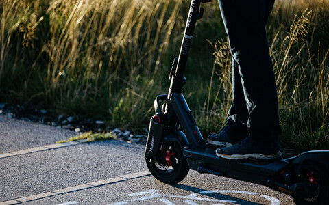 Electric scooter.