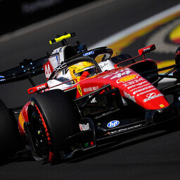 F1 etapi treeningul lehvitati seinasõitude tõttu kaks korda punast lippu