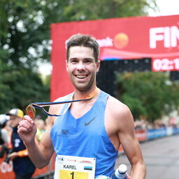 FOTOD | Tallinna Maratoni võitis keenialane, Hussar teine