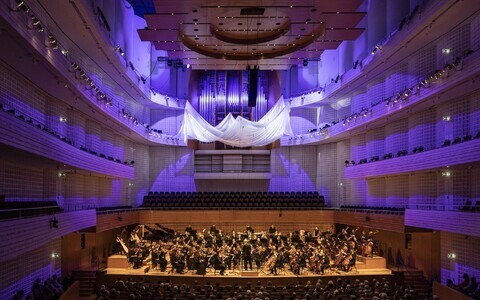 Lucerne&rsquo;i festivali n&uuml;&uuml;dismuusikaorkester
