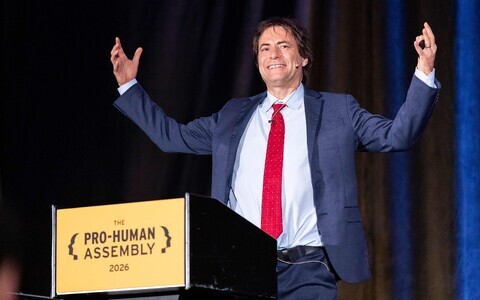 Organisatsiooni Future of Life Institute asutaja, MIT teadlane Max Tegmark avamas AI-ohtudele p&uuml;hendatud konverentsi Pro-Human Assembly.