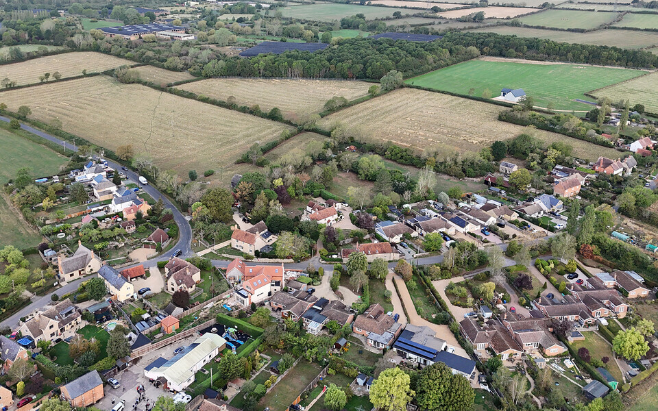 Inglismaal Oxfordshire&rsquo;i piirkonnas asuv v&auml;ike Piddingtoni k&uuml;la