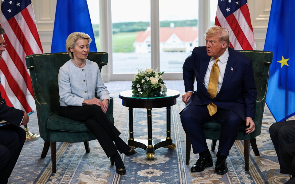 Дональд Трамп с Урсулой фон дер Ляйен.