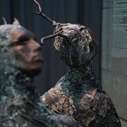 Pildid: Tallinna teletorni fuajees astuvad dialoogi Constantin Brancusi ja EKA noored skulptorid
