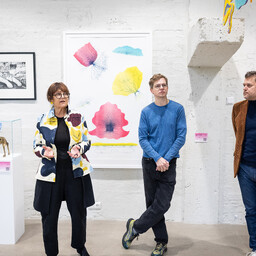 Galerii: kunstnike liidu toetusoksjoni näitus ARS kunstilinnakus
