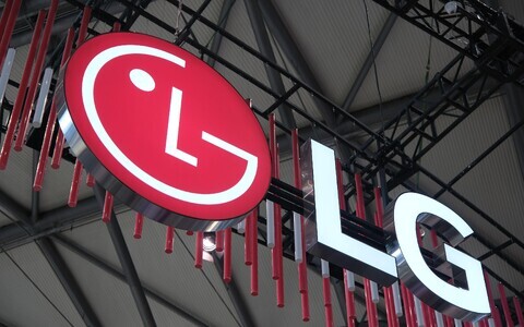 LG.
