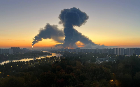 Пожар на НПЗ в Капотне.