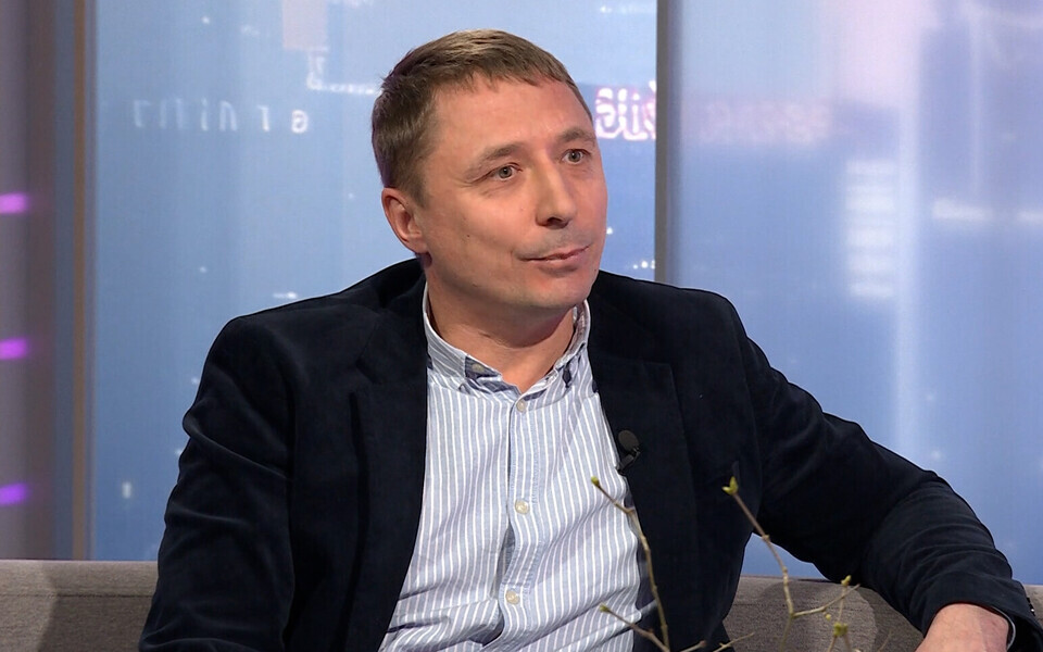 Николай Секачев.