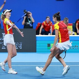 Hispaania jõudis 18-aastase vahe järel Billie Jean King Cupi poolfinaali