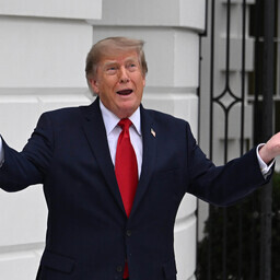 USA kohtunik käskis Valge Majal taastada CNN-i, MS NOW ja Politico tööloa