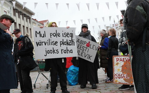 Tudengid nõudsid Tartus oma toimetuleku parandamist