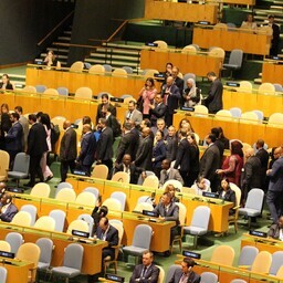 Kümned ÜRO delegaadid lahkusid Netanyahu kõne ajal saalist