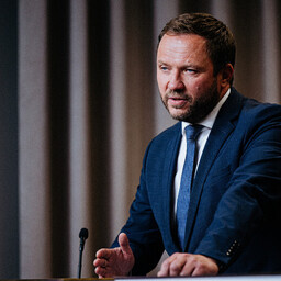 Estonia planning to send 'substantial number of locomotives' to Ukraine
