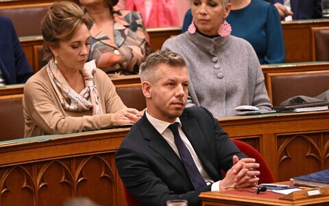 Петер Мадьяр.