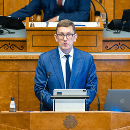 Otse kell 10 riigikogus: Michal teeb poliitilise avalduse ja annab eelarve üle